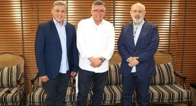 HQDL2AQUOJIYPKJRI53DZORMNI